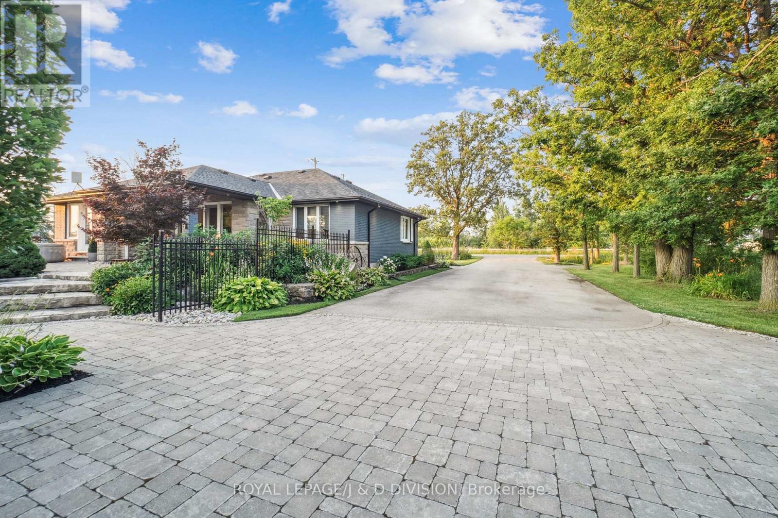 4402 Tremaine Rd, Milton, ON L9E 0R9