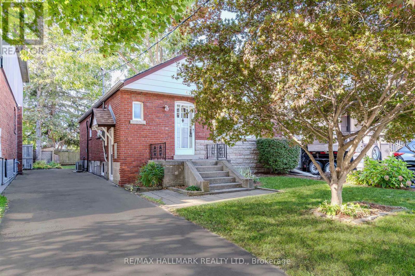 64 Denvale Rd, Toronto, ON M4B 3B8