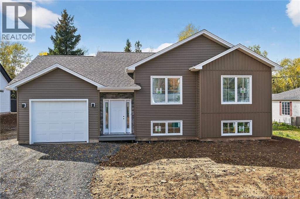 141 Cartier, Shediac, NB E4P 1L3