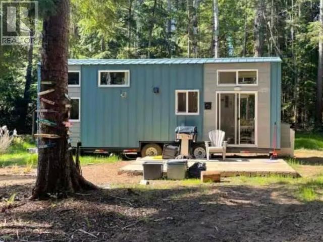1306 Vancouver Blvd, Savary Island, BC V0N 2G0