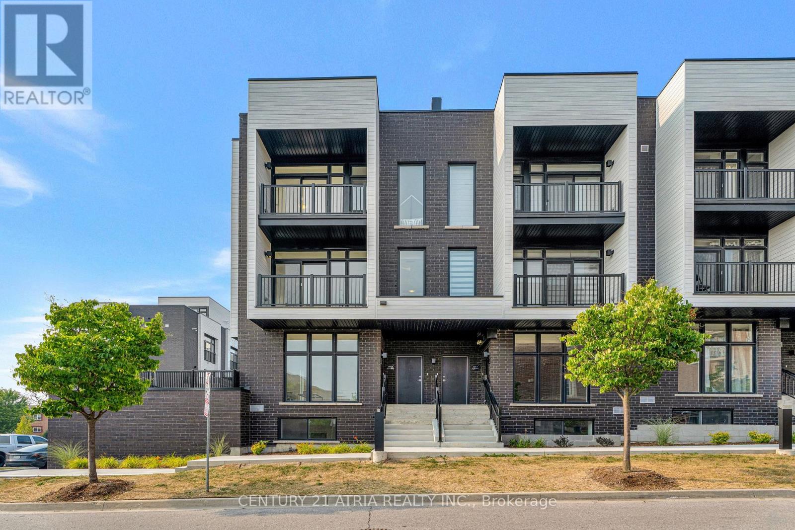 8 184 Angus Dr, Ajax, ON L1S 0G5