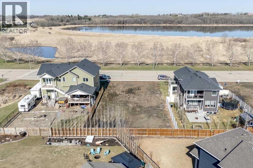 60 Avenue Unit 4975, Innisfail, AB T4G 0N6