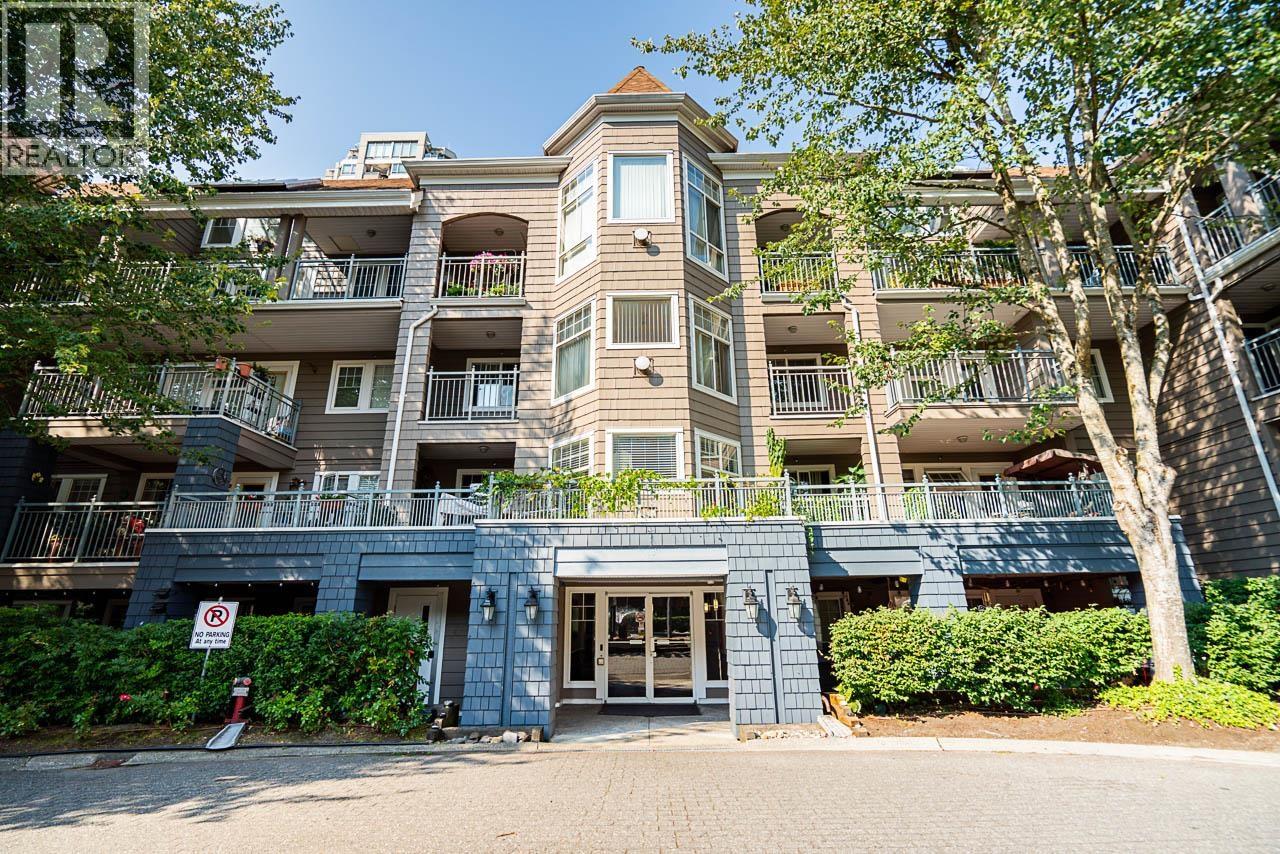 3075 Primrose Lane Unit 215, Coquitlam, BC V3B 7S2
