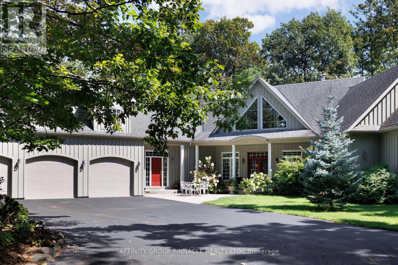12 Edgewood Dr, Kawartha Lakes, ON K0M 1N0
