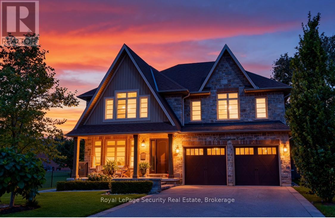 7 Trimingham Ct, Richmond Hill, ON L4C 6W9
