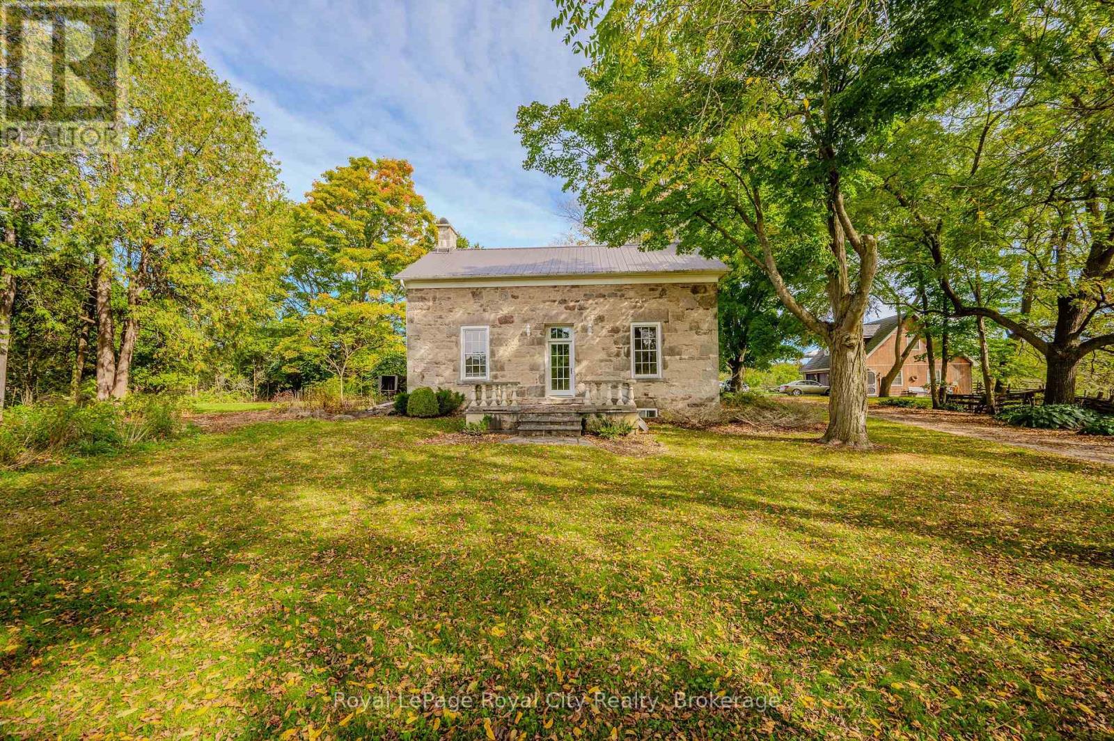13265 Nassagaweya Puslinch Townline, Milton, ON L0P 1J0