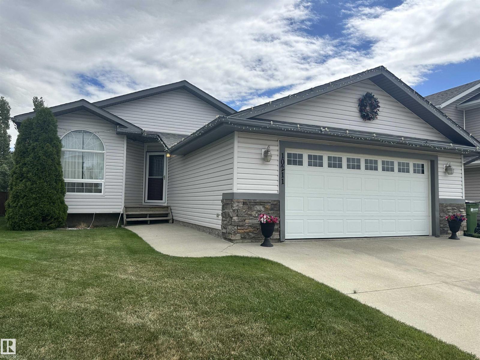 110 Av Unit 10211, Westlock, AB T7P 2S1