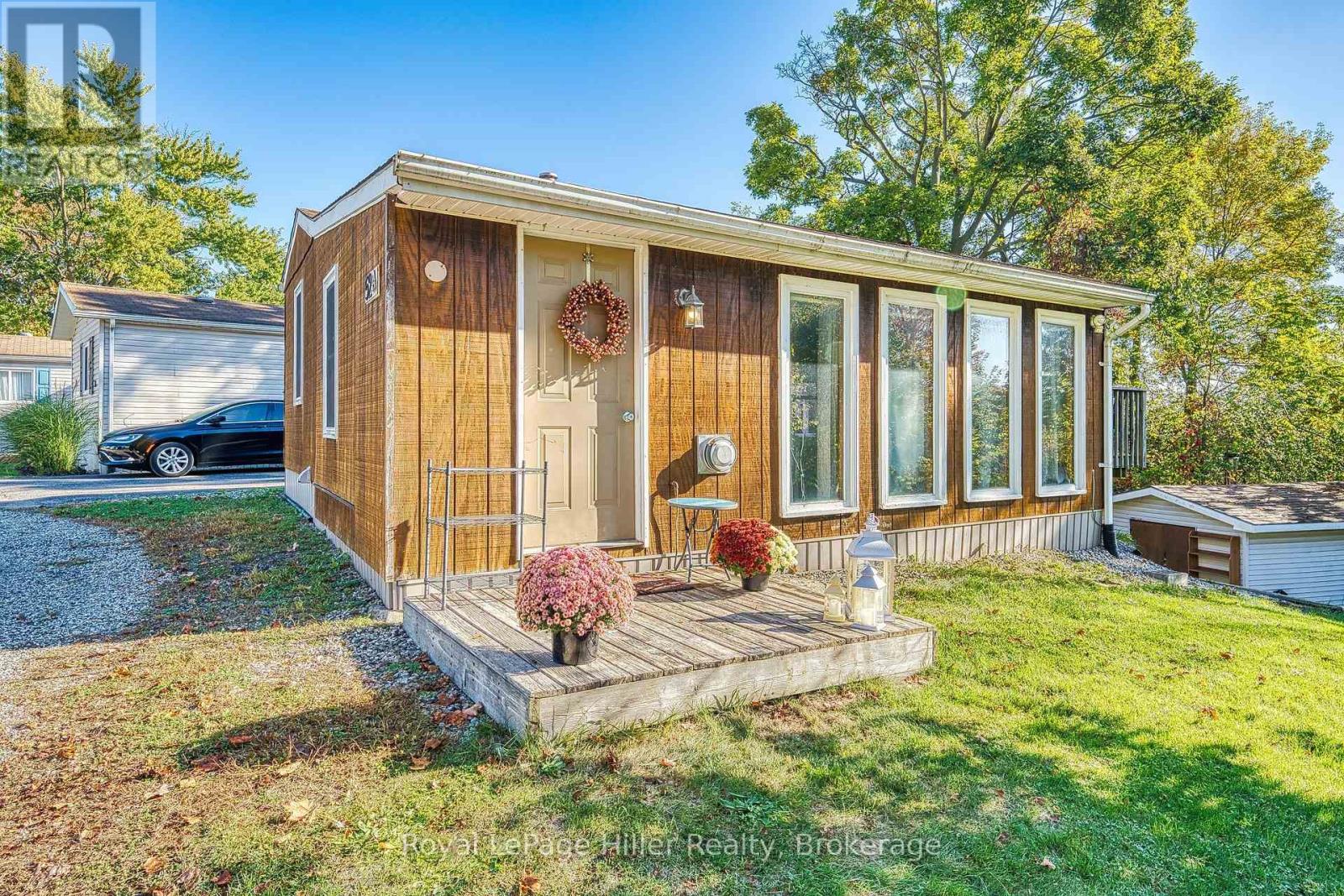 52 Unit 3100 Dorchester Rd #a, Thames Centre, ON N0L 1G5