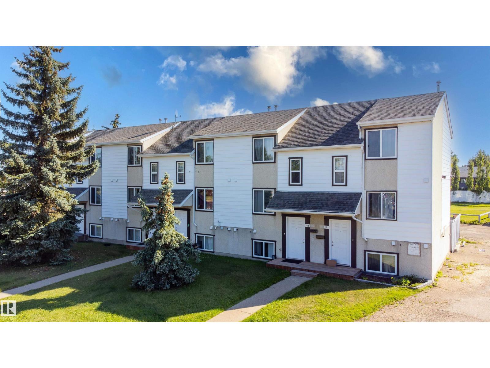 149-153 Millbourne Rd E NW, Edmonton, AB T6K 0N1