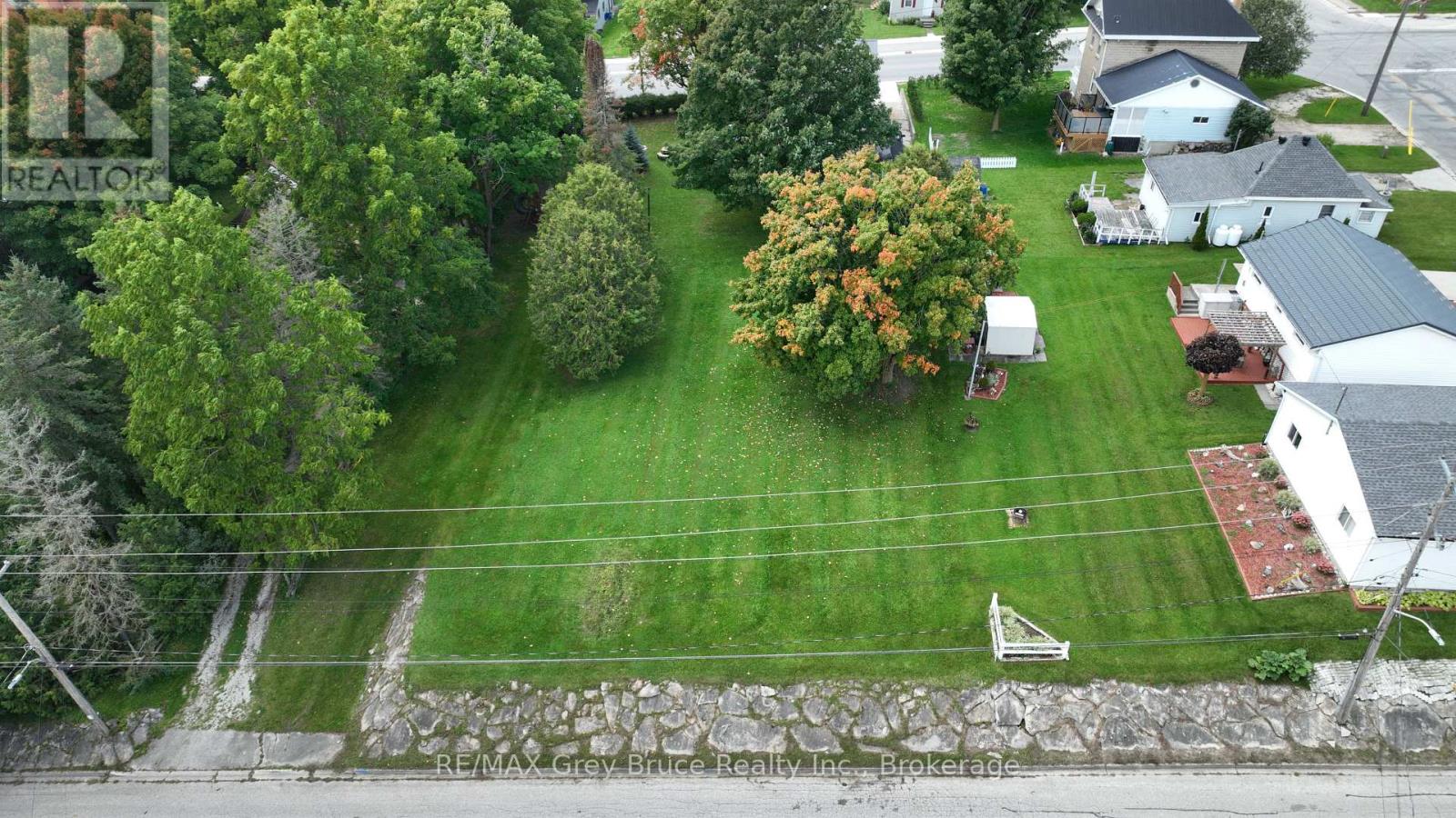 2 2nd Ave SE, Arran-Elderslie, ON N0G 1L0