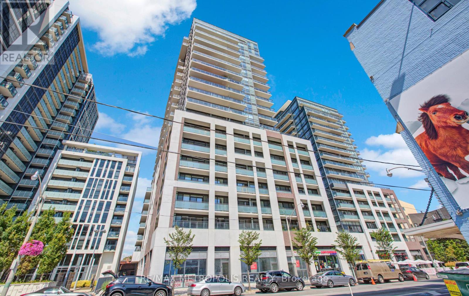 2015 460 Adelaide St E, Toronto, ON M5A 0E7