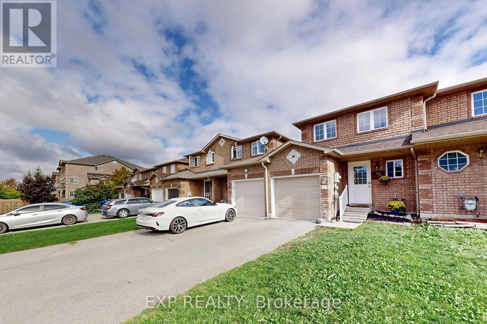 69 Goodwin Dr, Barrie, ON L4N 5Z8