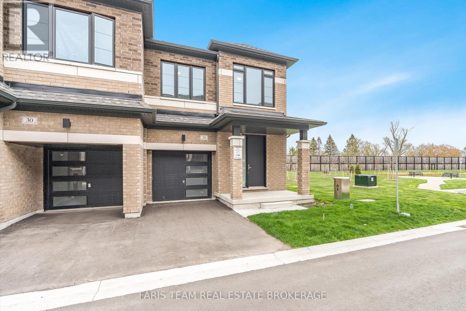 28 Bluebird Ln, Barrie Painswick South, ON L9J 0M3