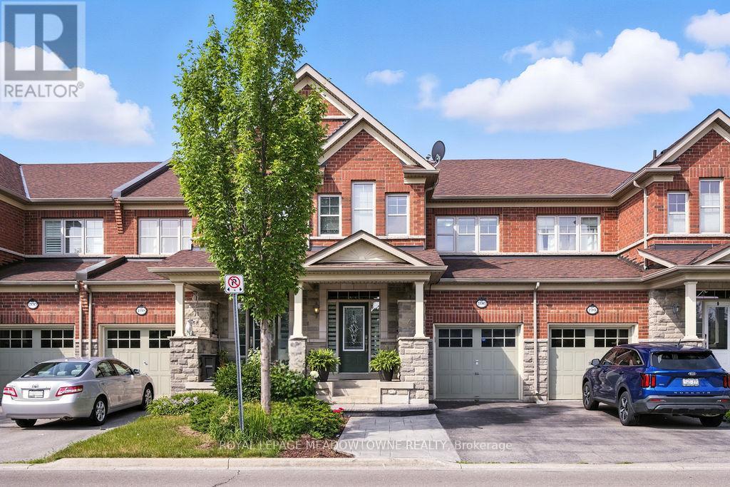 196 Duncan Ln E, Milton, ON L9T 8B6