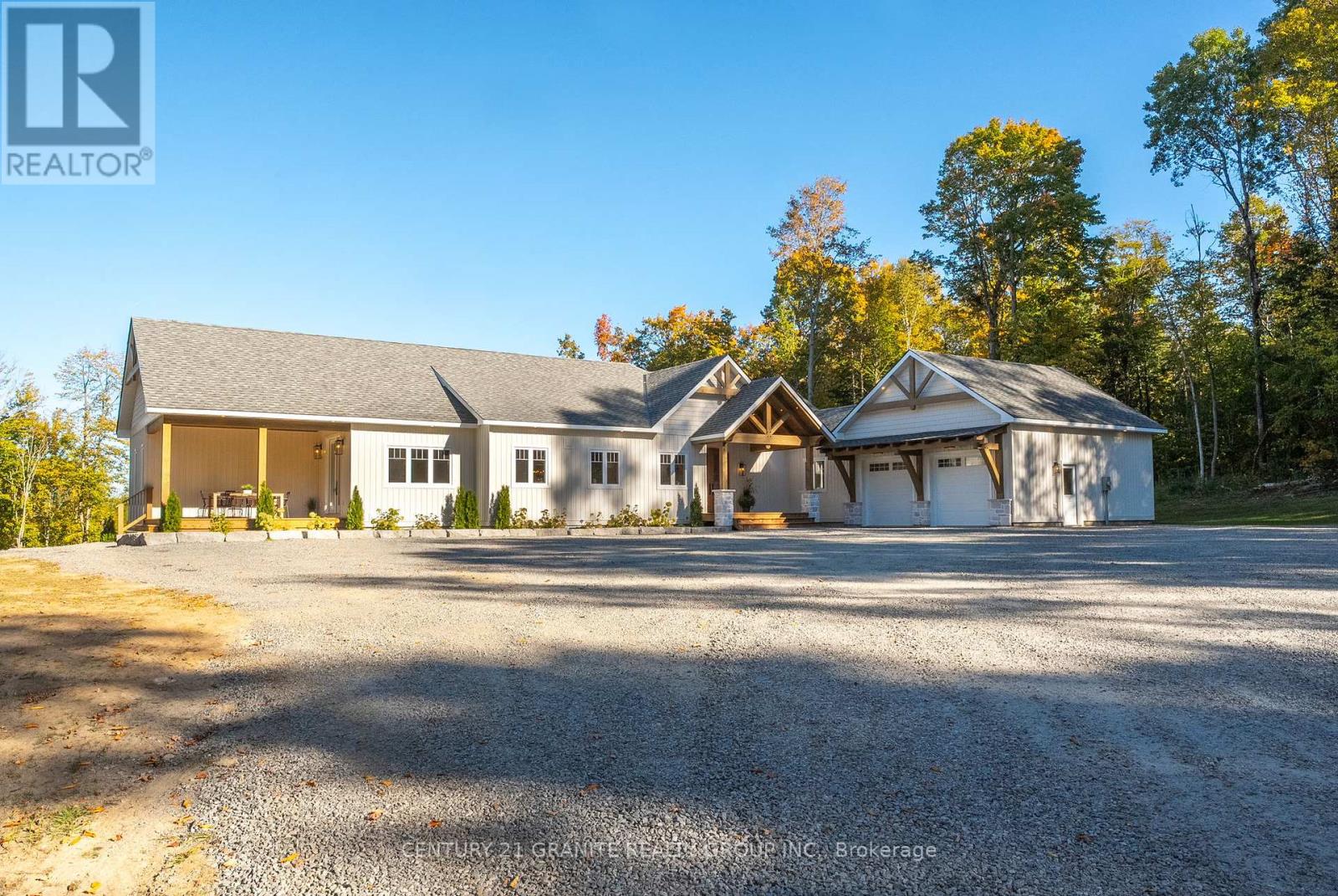 356 Old Welsh Rd, Hastings Highlands, ON K0L 1C0