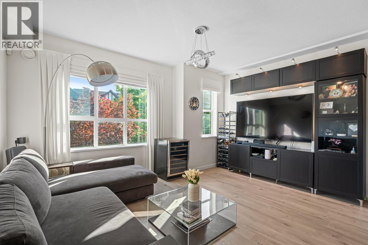 9533 Tomicki Avenue Unit 23, Richmond, BC V6X 0E5