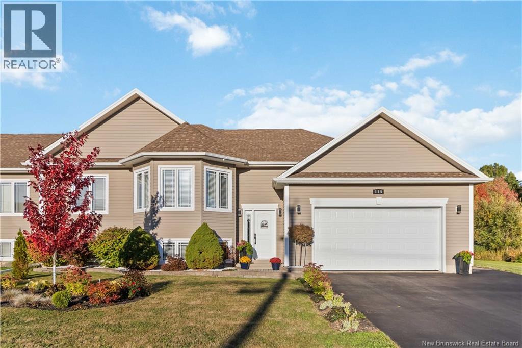 125 Oak Ridge Dr, Moncton, NB E1G 4Z1