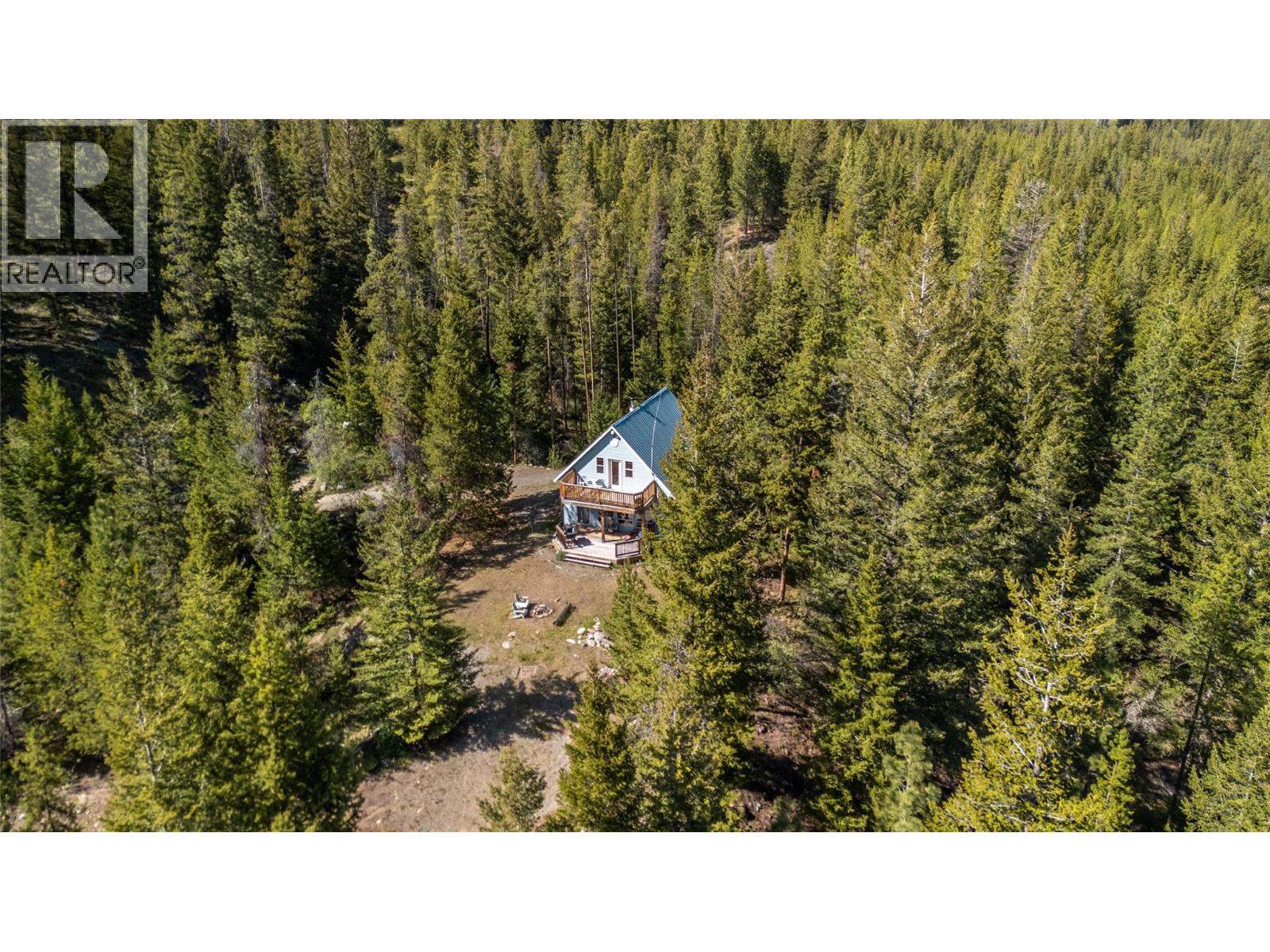2556 Princeton Summerland Rd, Princeton, BC V0X 1W0
