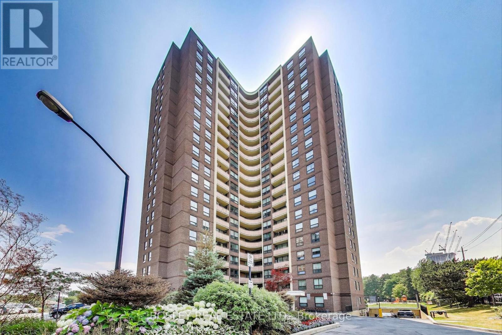1409 61 Richview Rd, Toronto, ON M9A 4M8