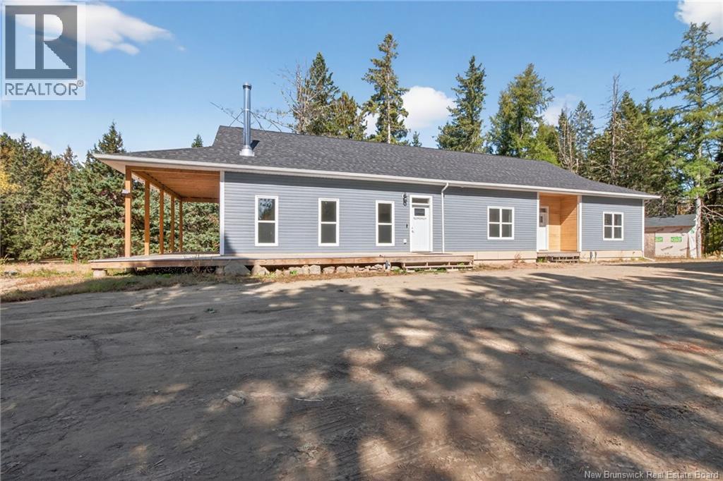 20 Emery Ln, Shediac River, NB E4R 6A4