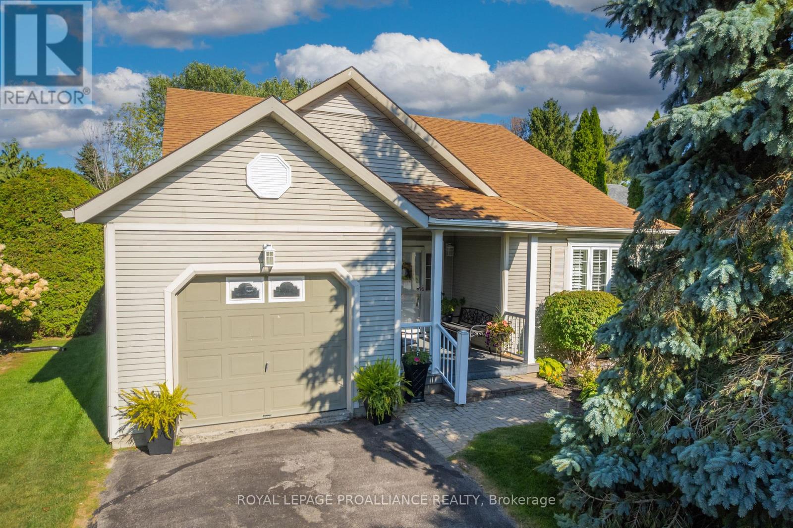 25 Mills Rd, Brighton, ON K0K 1H0