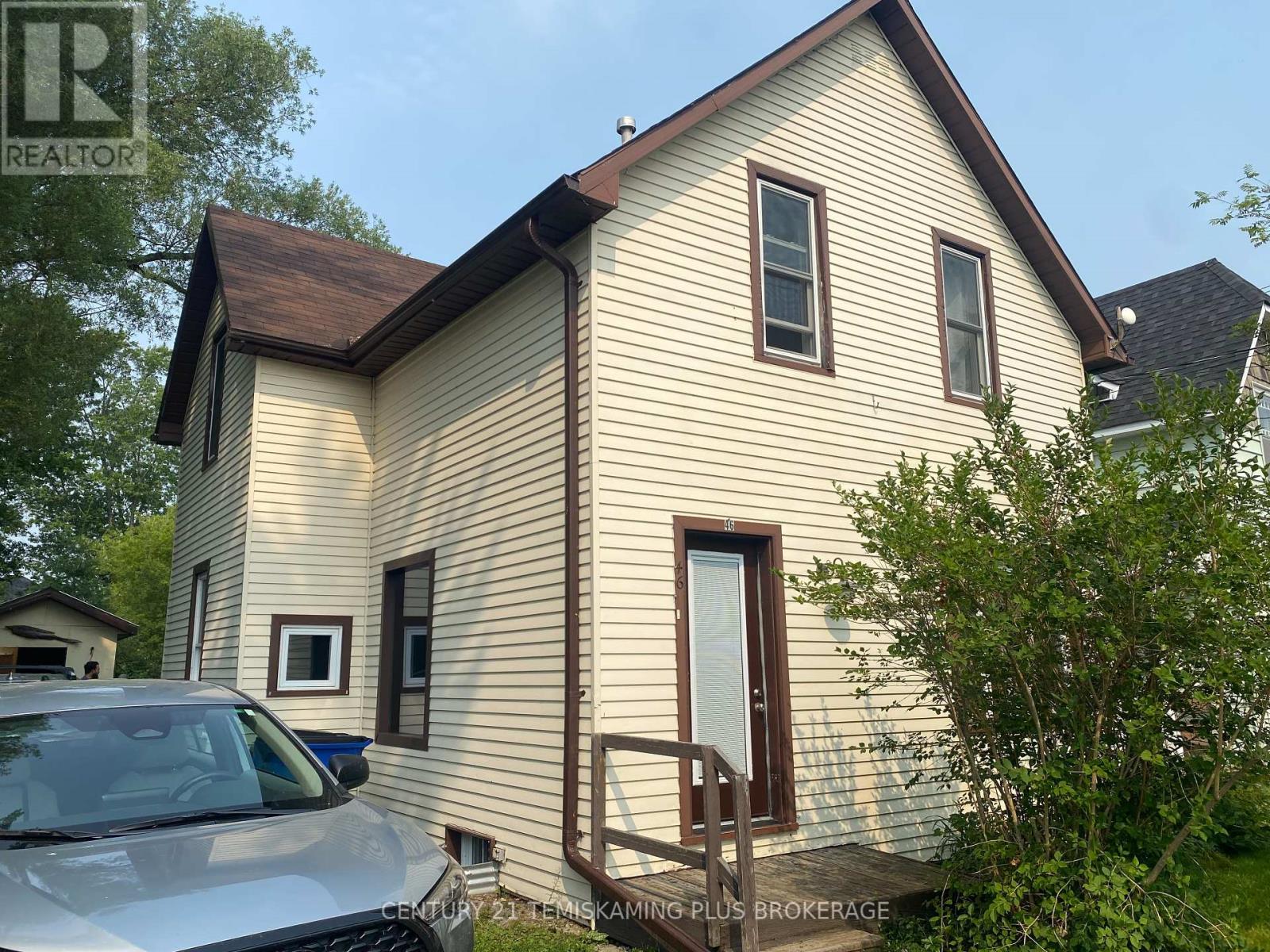 46 Paget St N, Temiskaming Shores, ON P0J 1P0