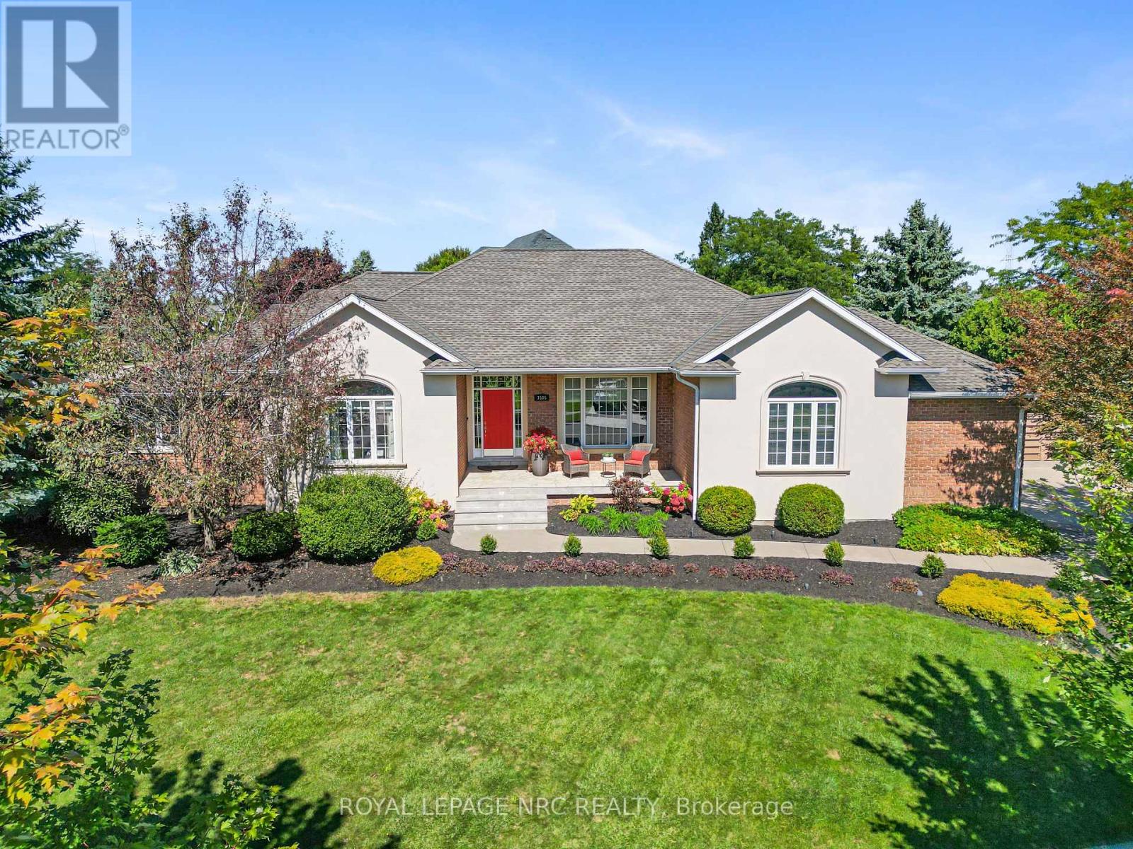 3505 Matthews Dr, Niagara Falls, ON L2H 2Z4