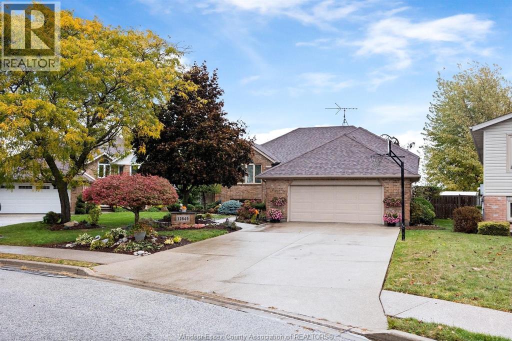 12849 Lemire, Tecumseh, ON N8N 4W1