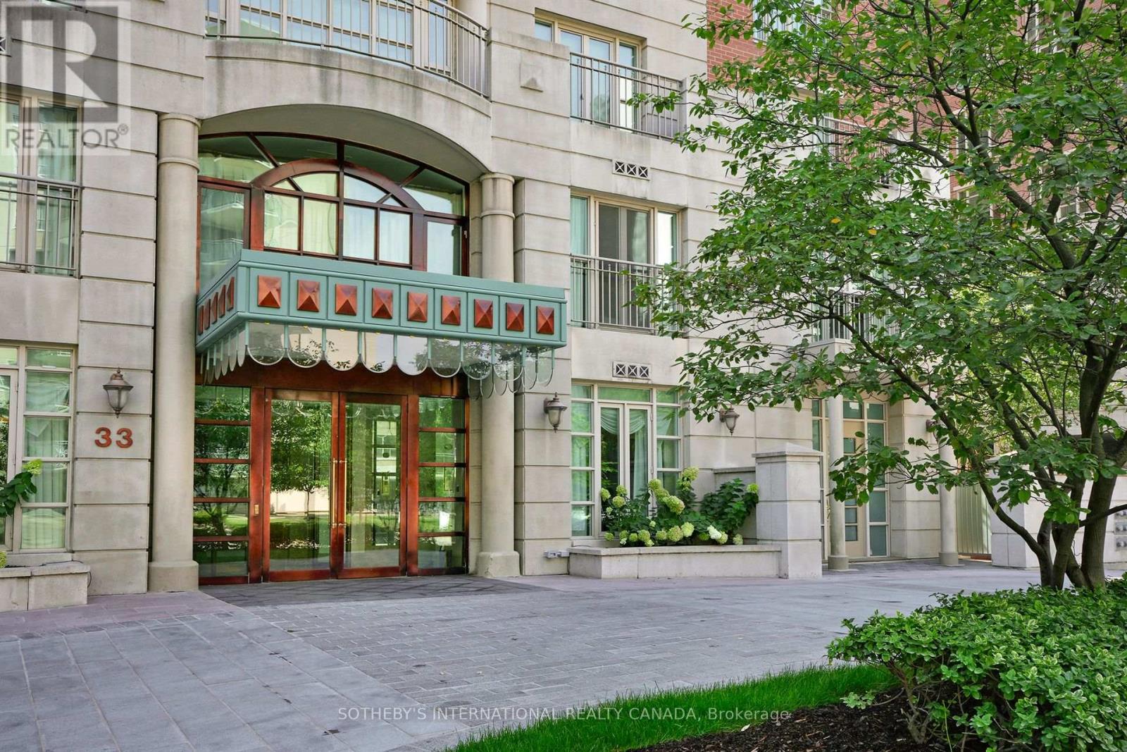 905 33 Delisle Ave, Toronto, ON M4V 3C7