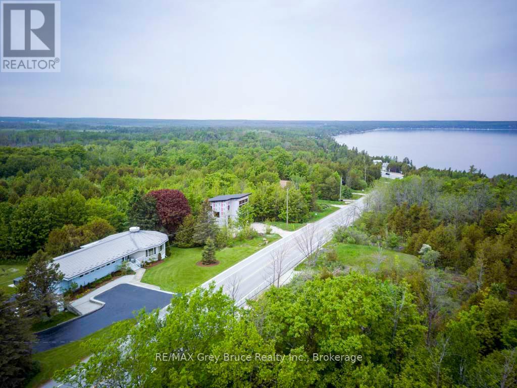 15 Isthmus Bay Rd, Northern Bruce Peninsula, ON N0H 1W0