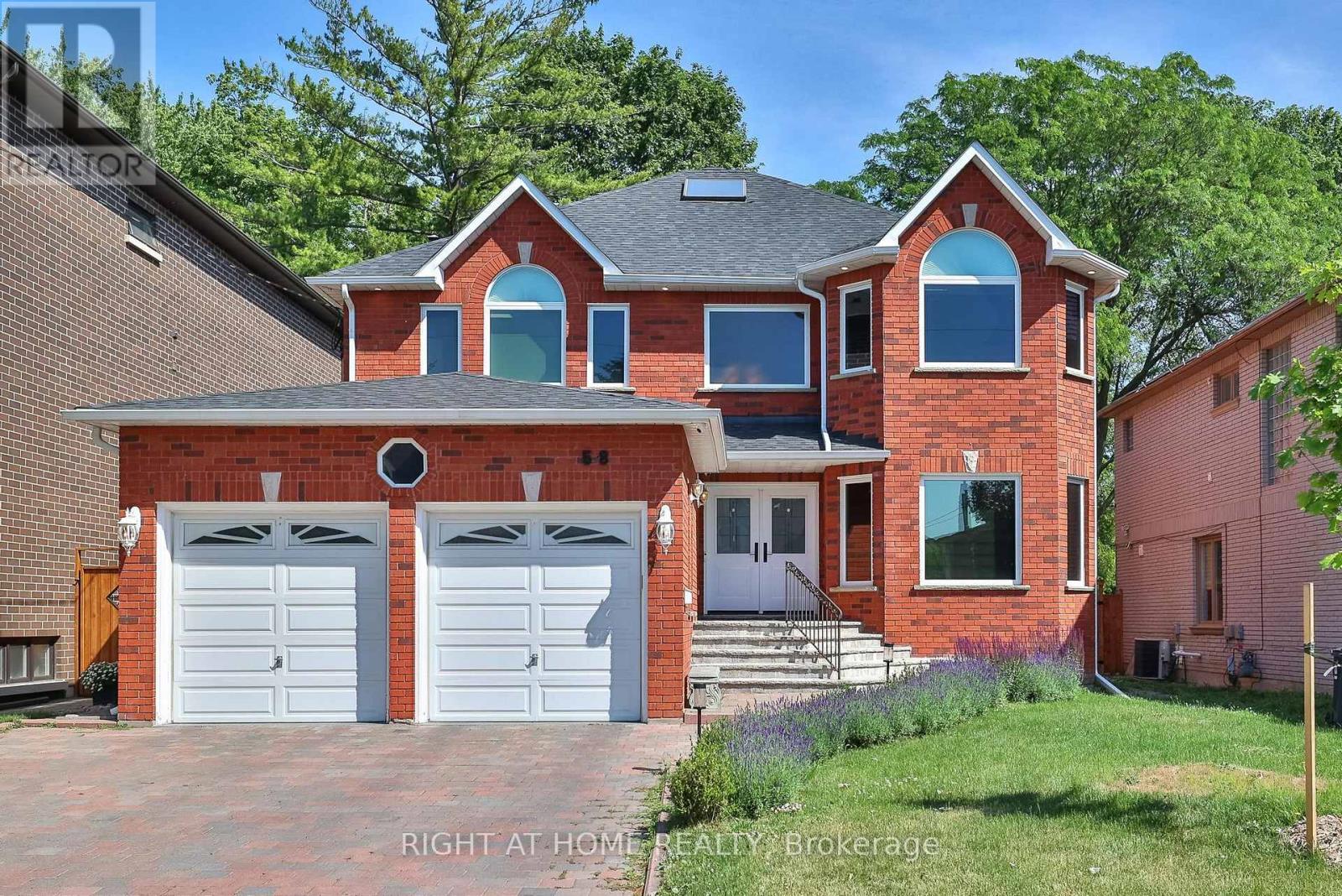 58 Yorkview Dr, Toronto, ON M2R 1J8