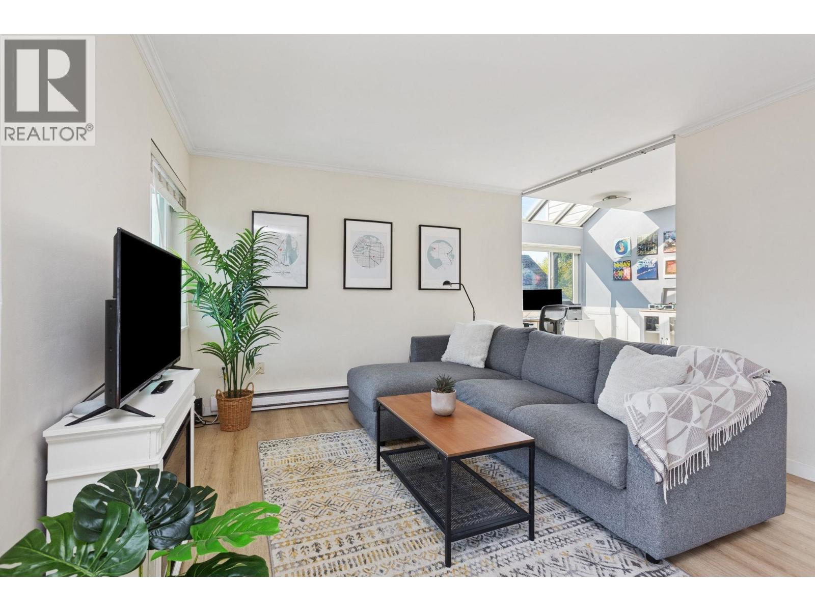 550 E 7th Avenue Unit 302, Vancouver, BC V5T 1N7