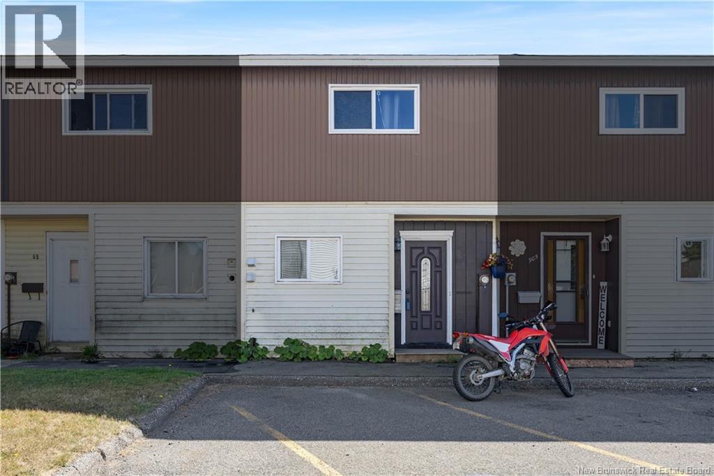 907 Highmeadow Dr, Saint John, NB E2J 3X3