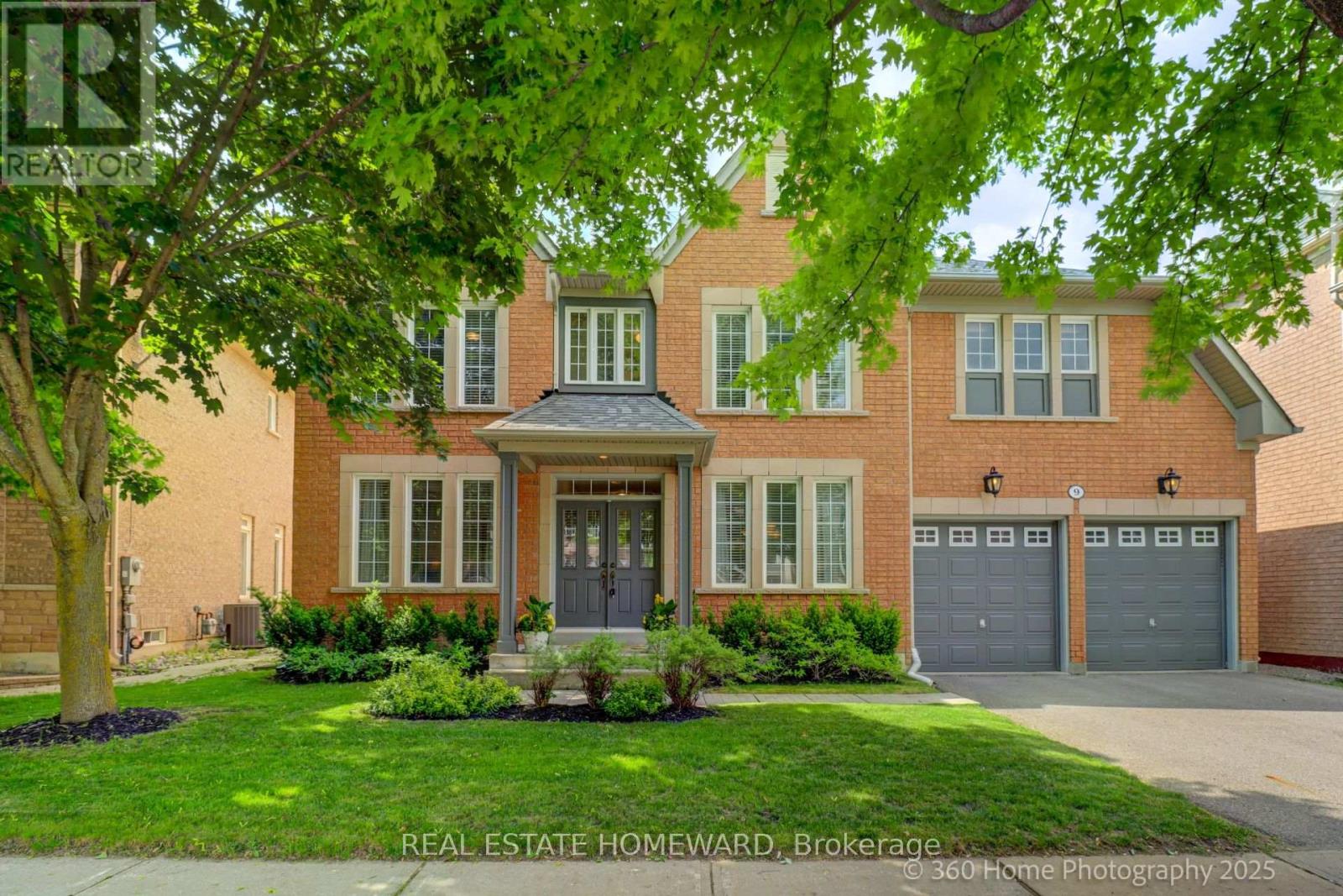 9 Tarmack Dr, Richmond Hill, ON L4E 0E6