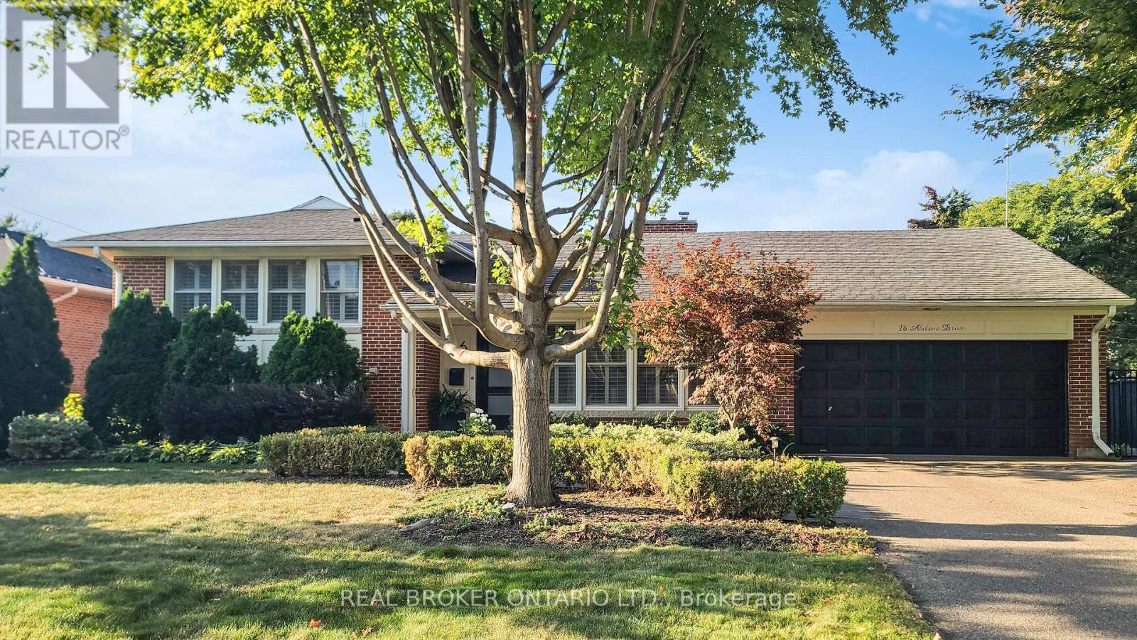 26 Abilene Dr, Toronto, ON M9A 2M8