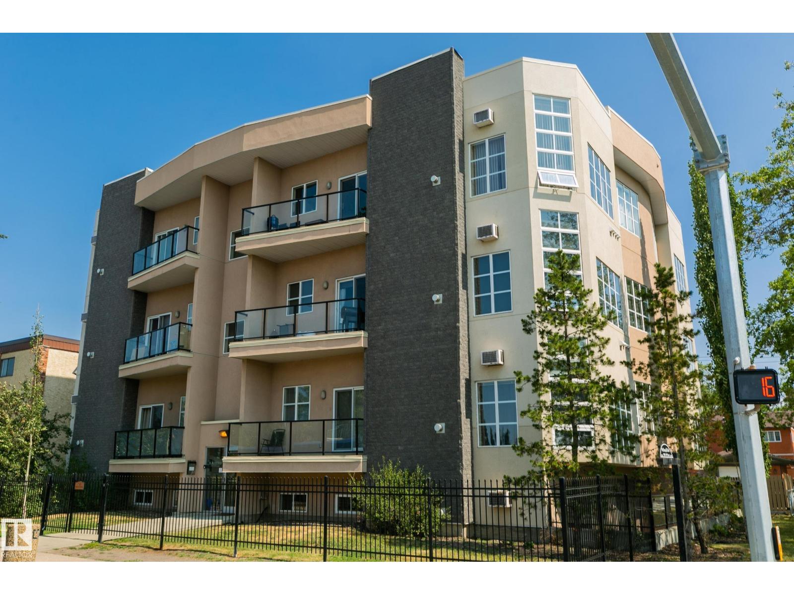 10905 109 Street Northwest #104, Edmonton, AB T5H 3C2
