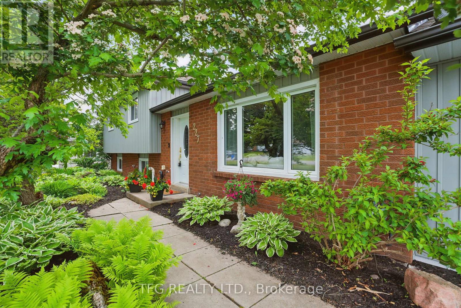 227 Corbett Dr, Kawartha Lakes, ON L0A 1K0