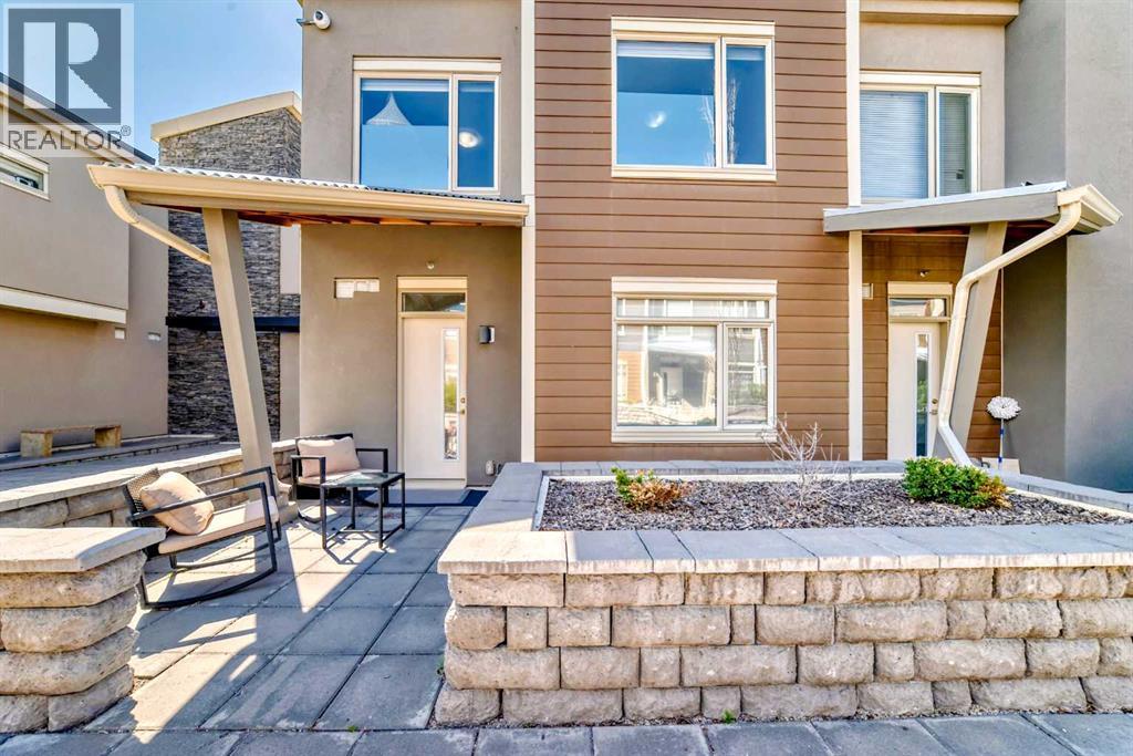 10 Westpark Link Sw Unit 214, Calgary, AB T3H 0Y5