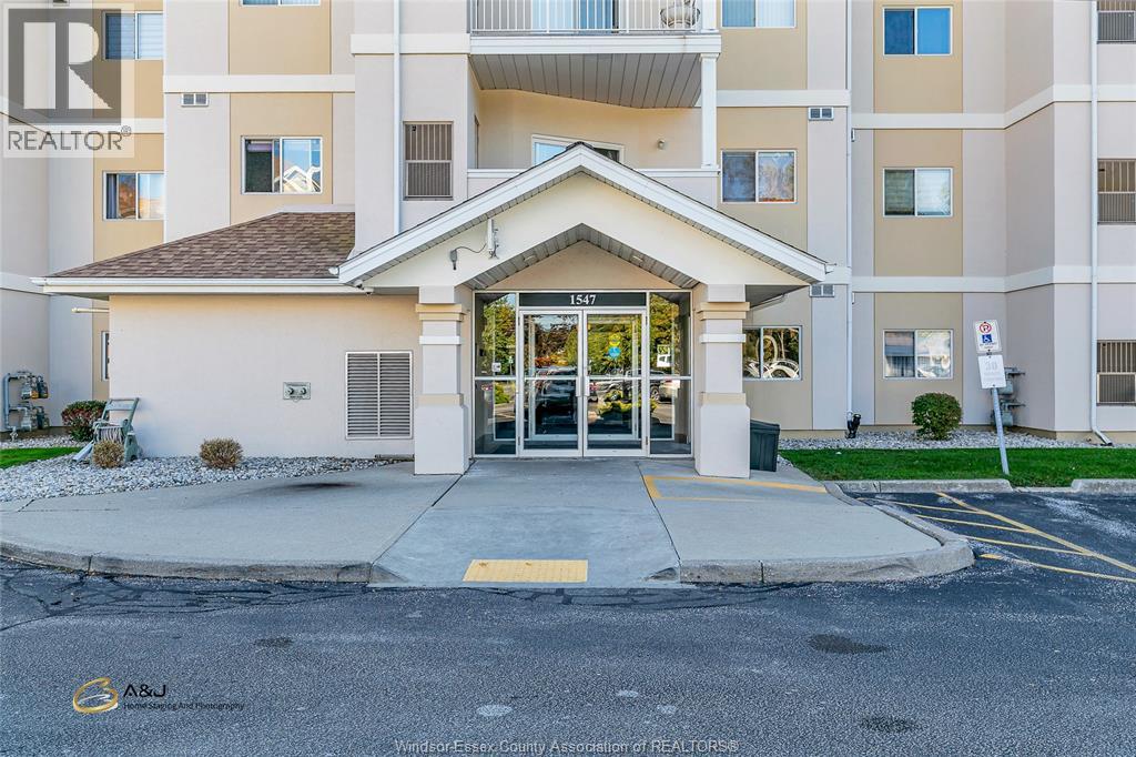 1547 Grand Marais Road Unit 204, Windsor, ON N9E 4W3