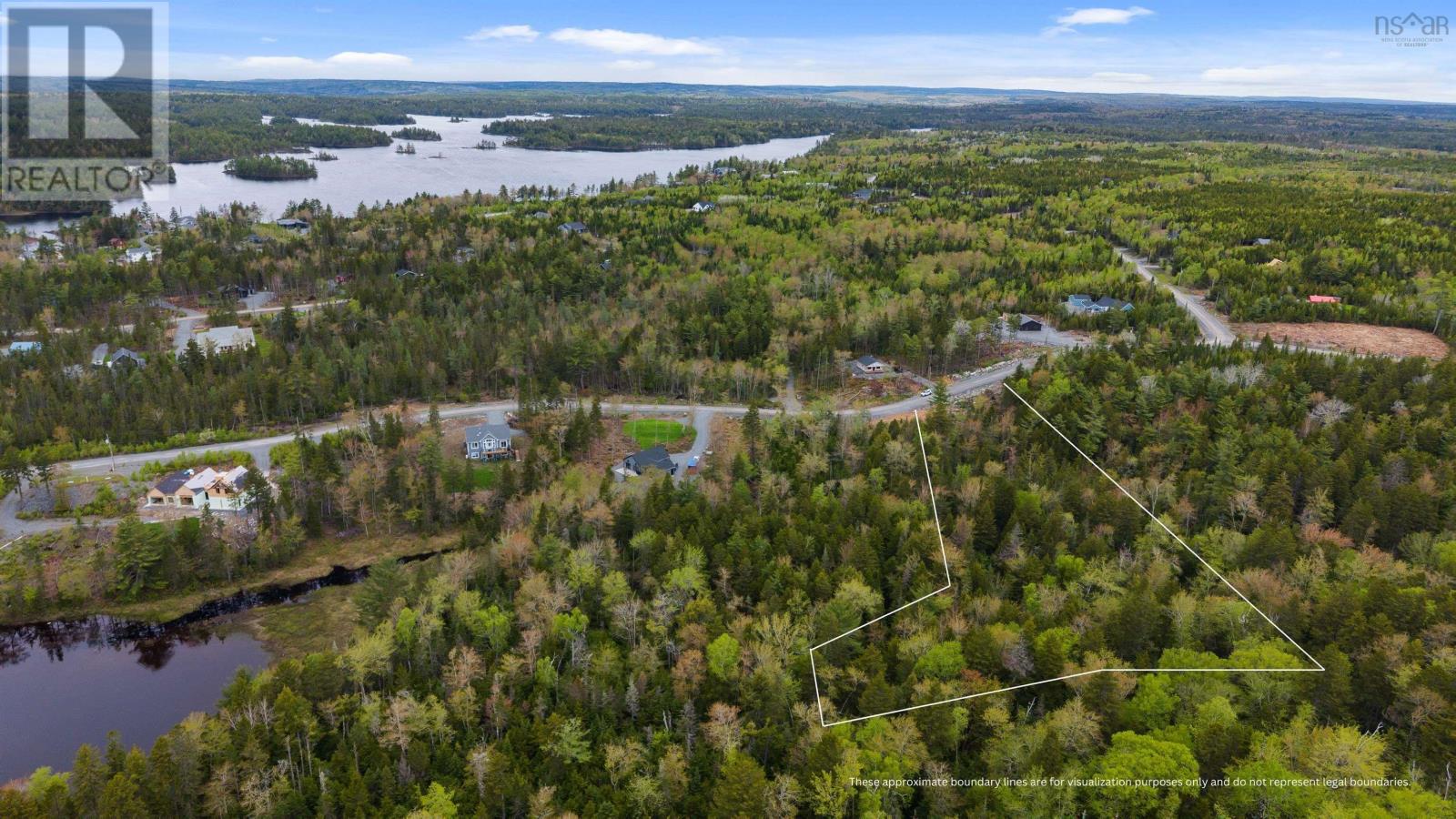 154 Heritage Way, East Uniacke, NS B0N 1Z0