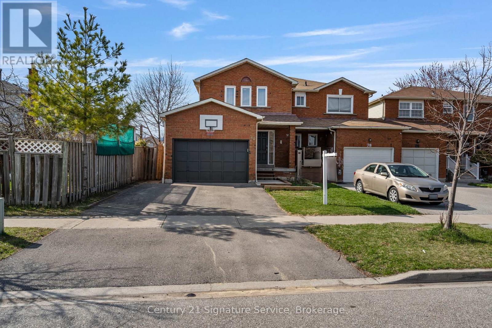 80 Dutch Cres, Brampton, ON L6Y 3X1