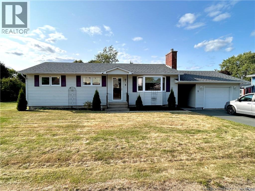 1 Vanstone Ave, Miramichi, NB E1N 1Y2