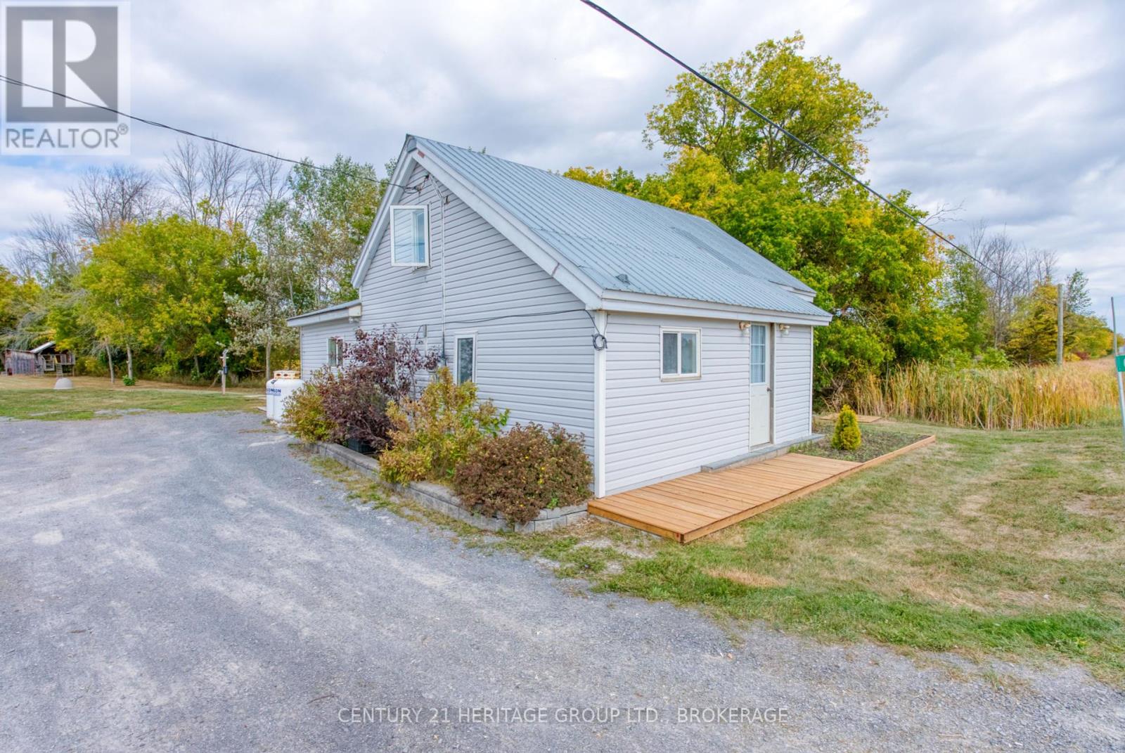6913 County 2 Rd, Loyalist Lennox And Addington - South, ON K7R 3K6