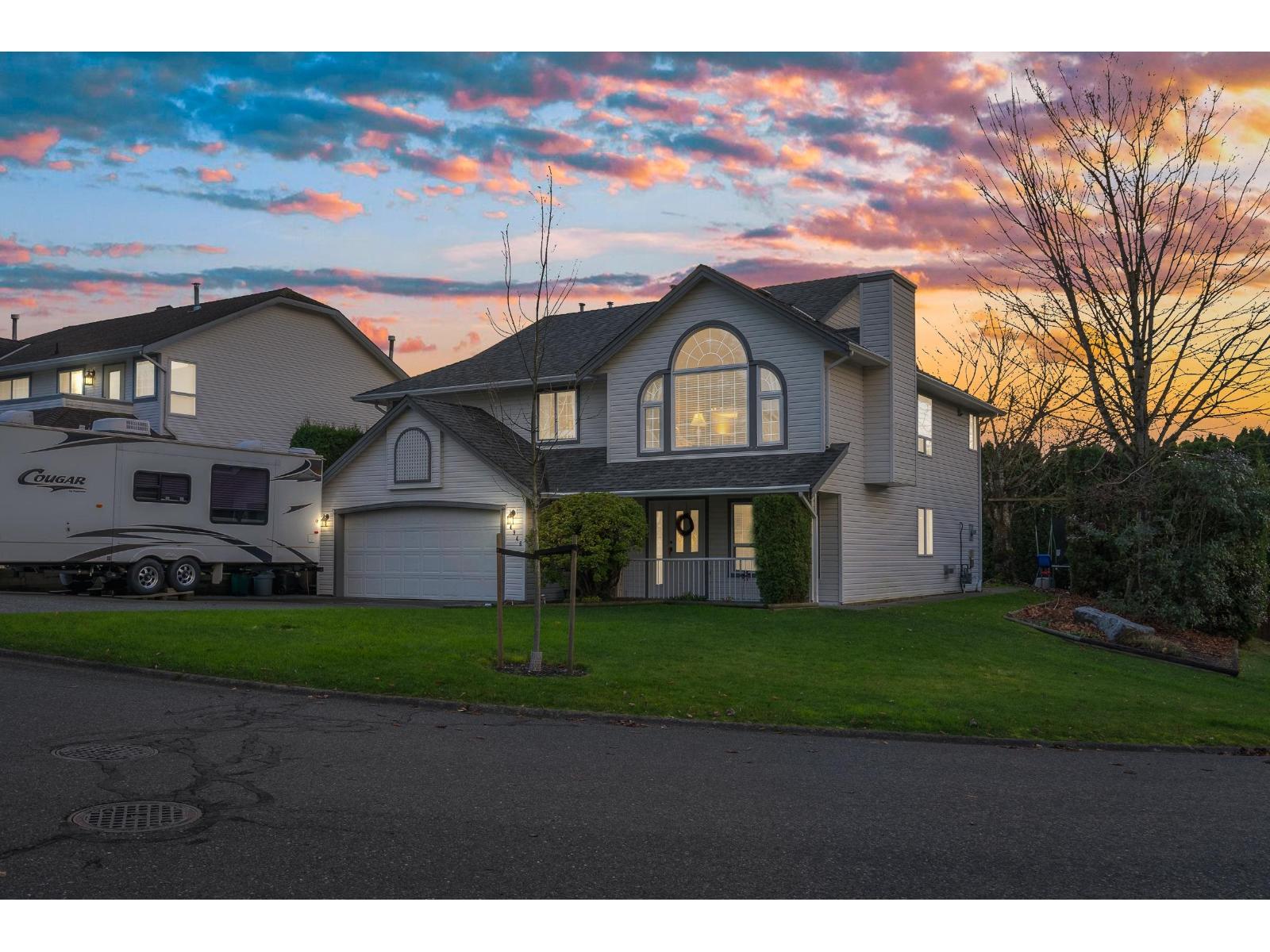 34946 Millar Cres, Abbotsford, BC V2S 7K5