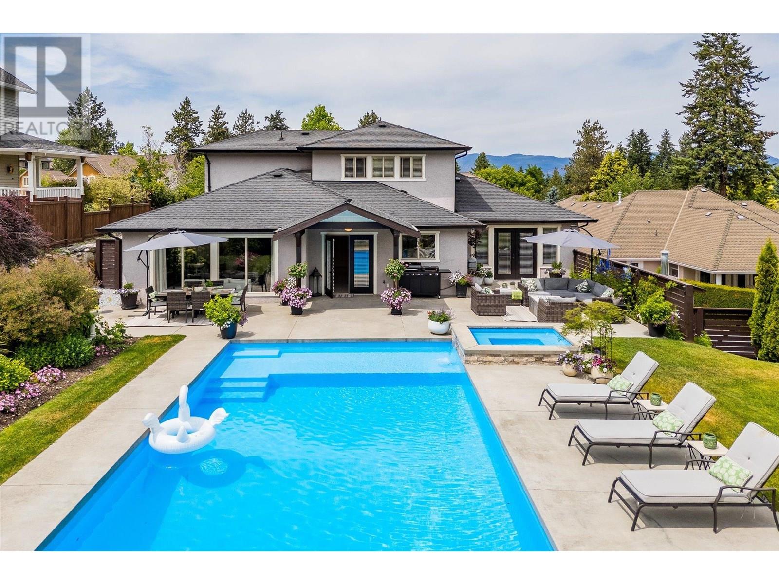 4841 Canyon Ridge Cres, Kelowna, BC V1W 4A1