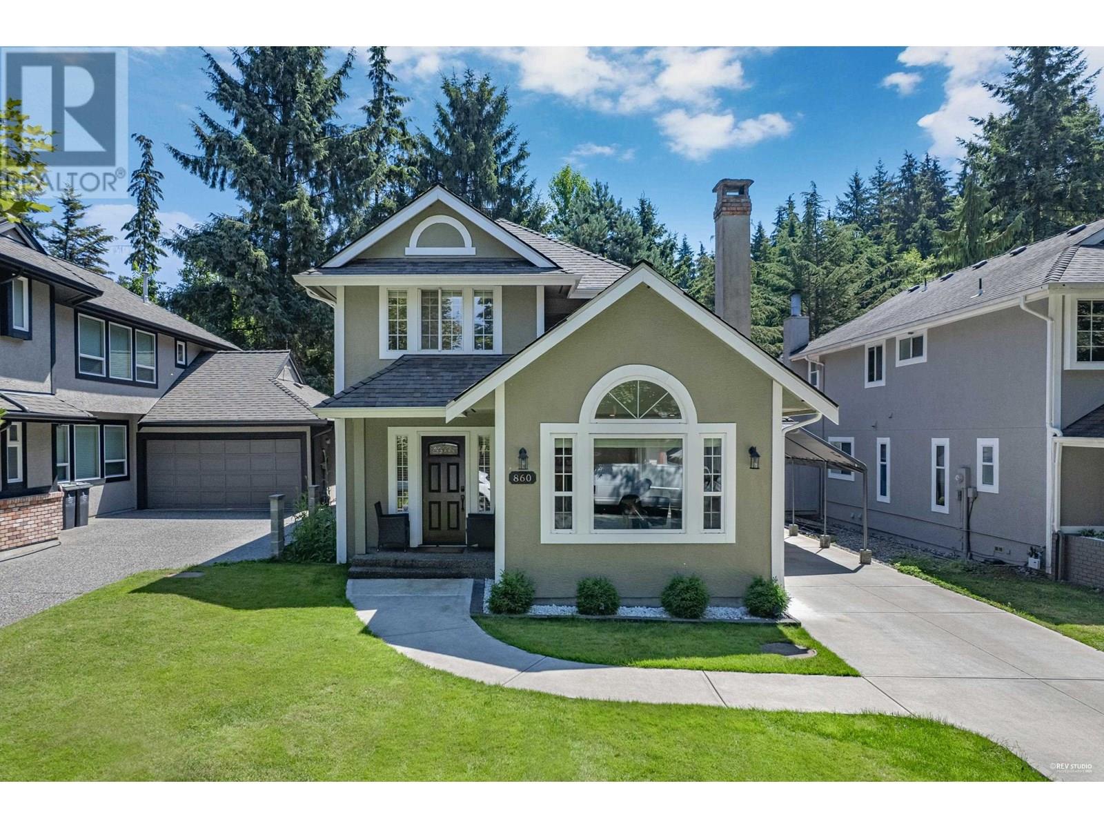 860 Ruckle Ct, North Vancouver, BC V7H 2P6