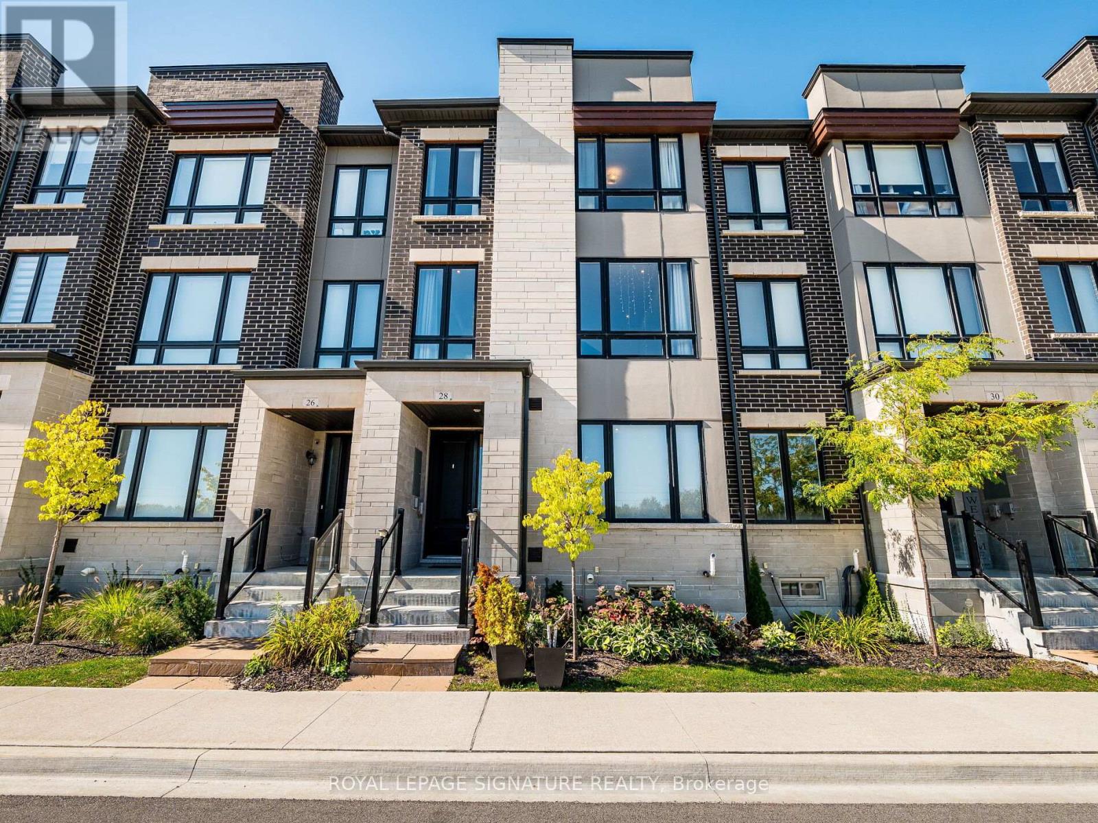 28 Dockside Way, Whitby, ON L1N 0M6