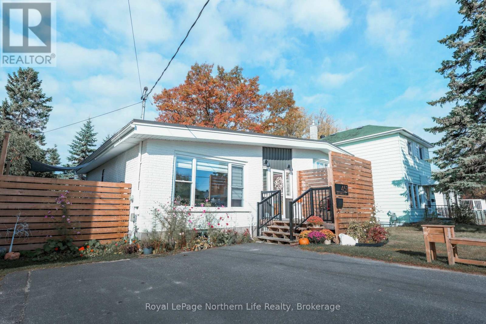 451 Stones St, North Bay, ON P1B 6B7