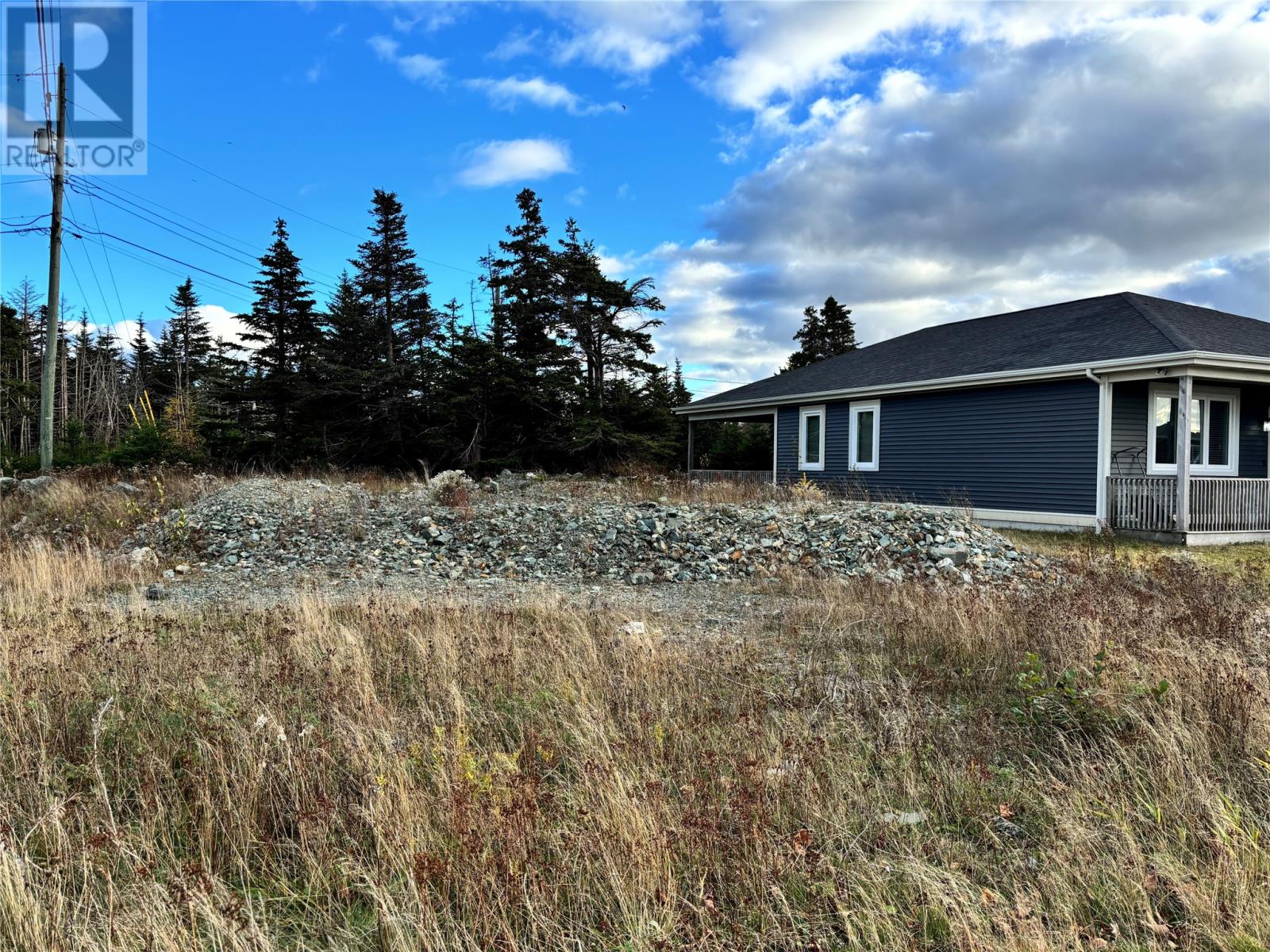 25 Galaxy Crescent, St. John's, NL A1A 0E6