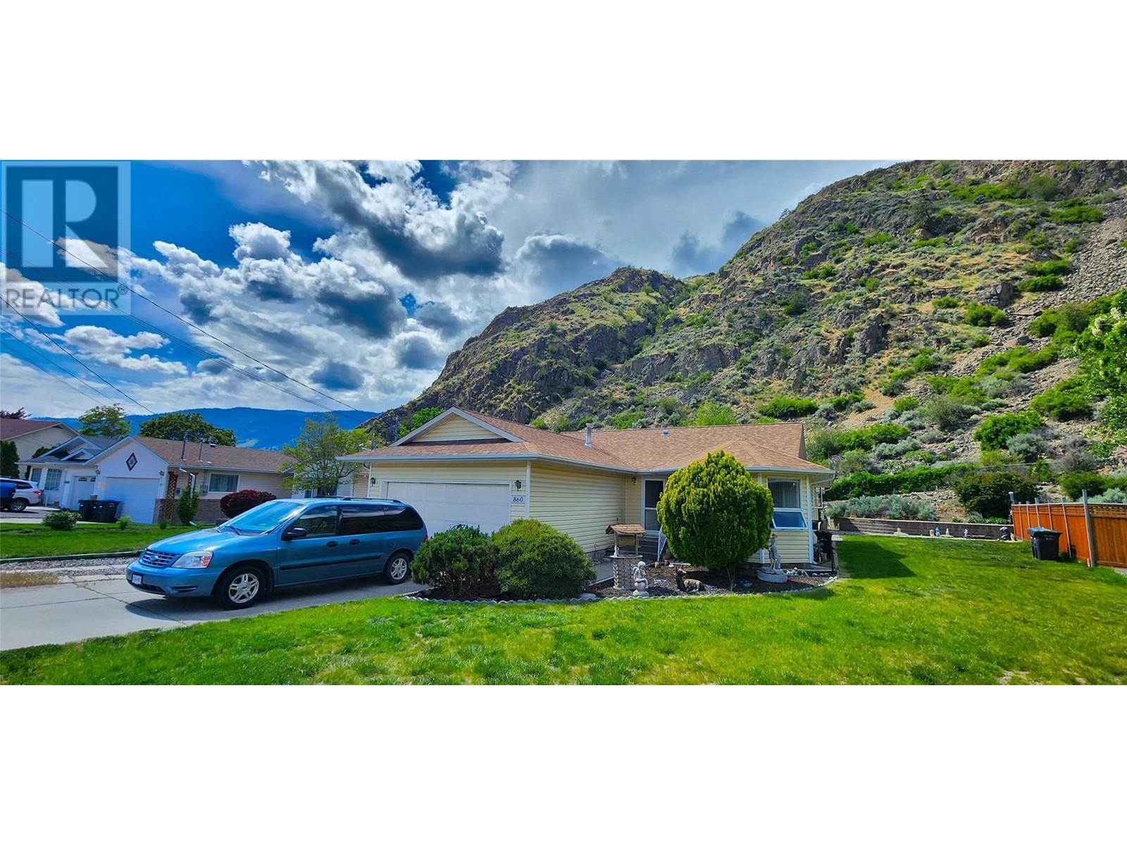 860 Eveningstar Cres, Oliver, BC V0H 1T0